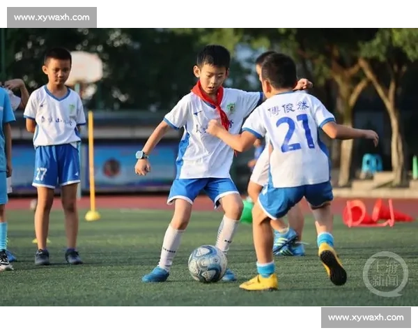 草原少年逐梦绿茵场：软式棒垒球总决赛鄂尔多斯燃情启幕